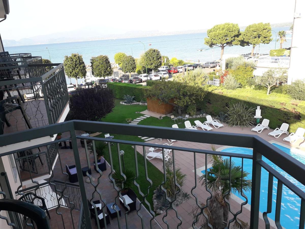 Hotel Fornaci Πεσκιέρα ντελ Γκάρντα Εξωτερικό φωτογραφία
