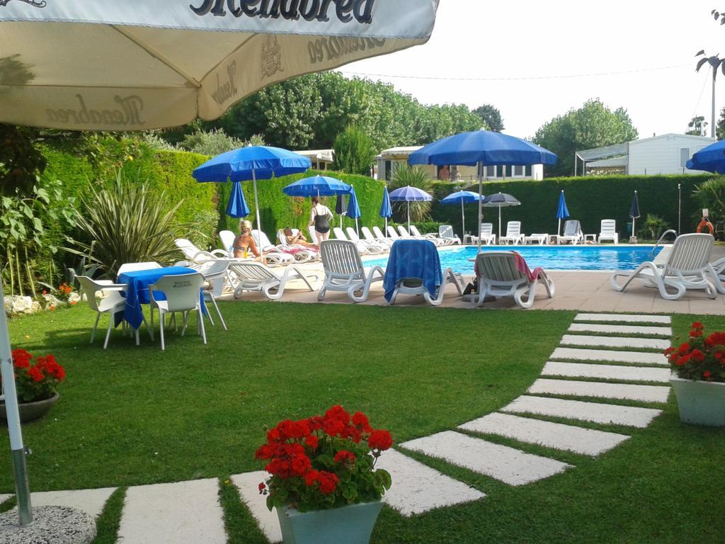 Hotel Fornaci Πεσκιέρα ντελ Γκάρντα Εξωτερικό φωτογραφία