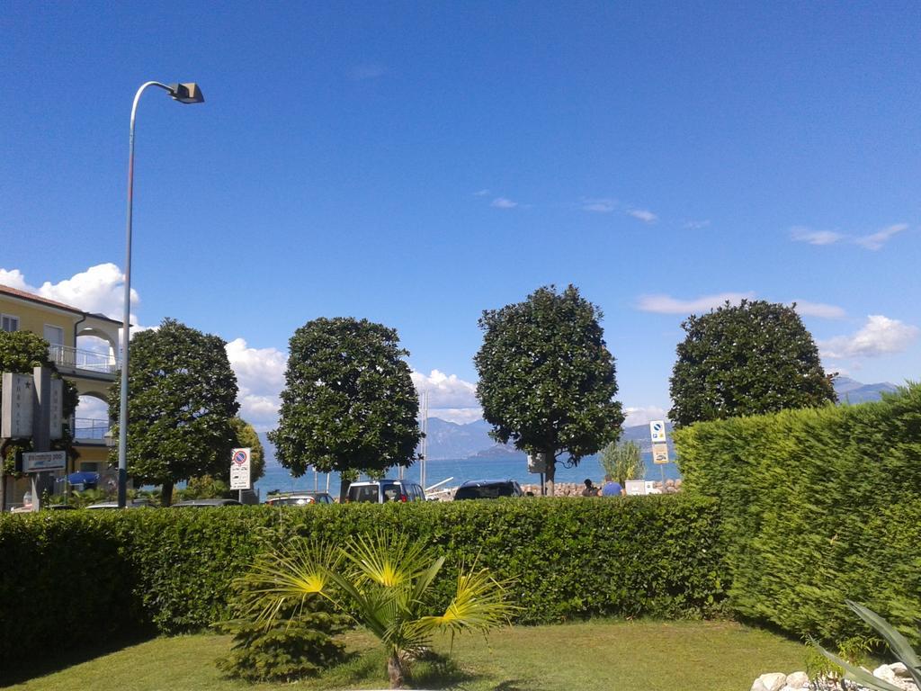 Hotel Fornaci Πεσκιέρα ντελ Γκάρντα Εξωτερικό φωτογραφία